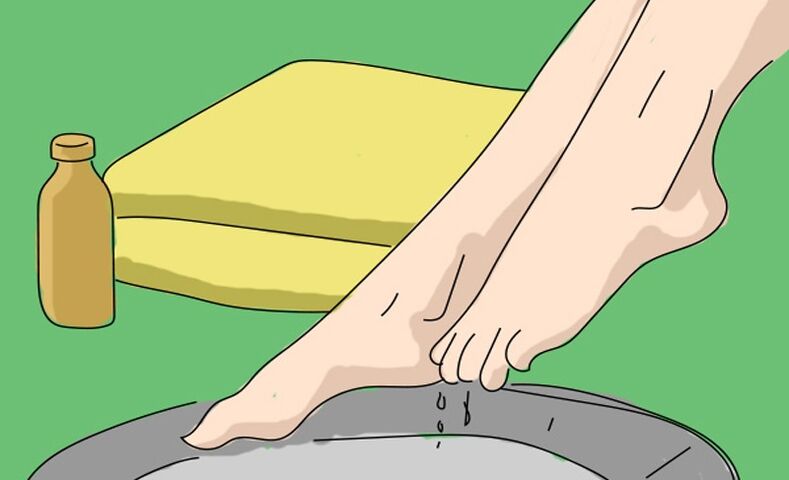 Baño de vinagre de mazá para o pé de atleta